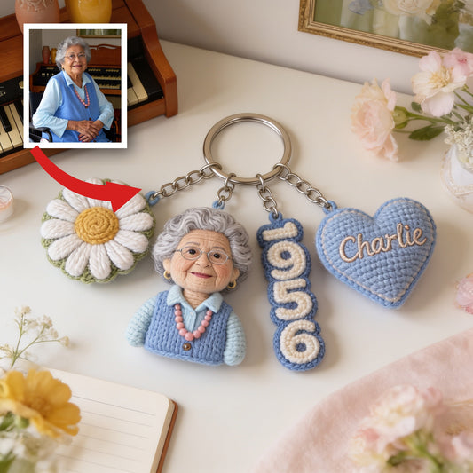 Personalized 70th Birthday Older Latina Woman Keychain Gift for Mom Grandma Wife