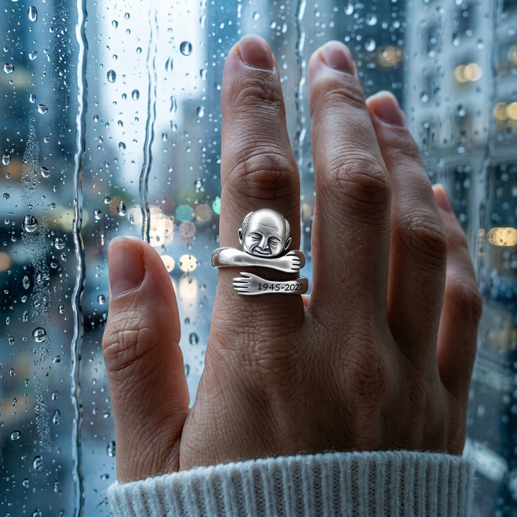 Personalized Middle-Aged Woman Memorial Adjustable Hug Ring for Mom Wife