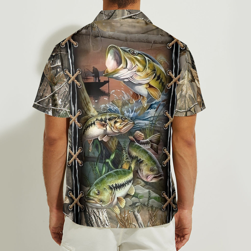 Né pour pêcher, forcé de travailler - Chemise hawaïenne de pêche personnalisée