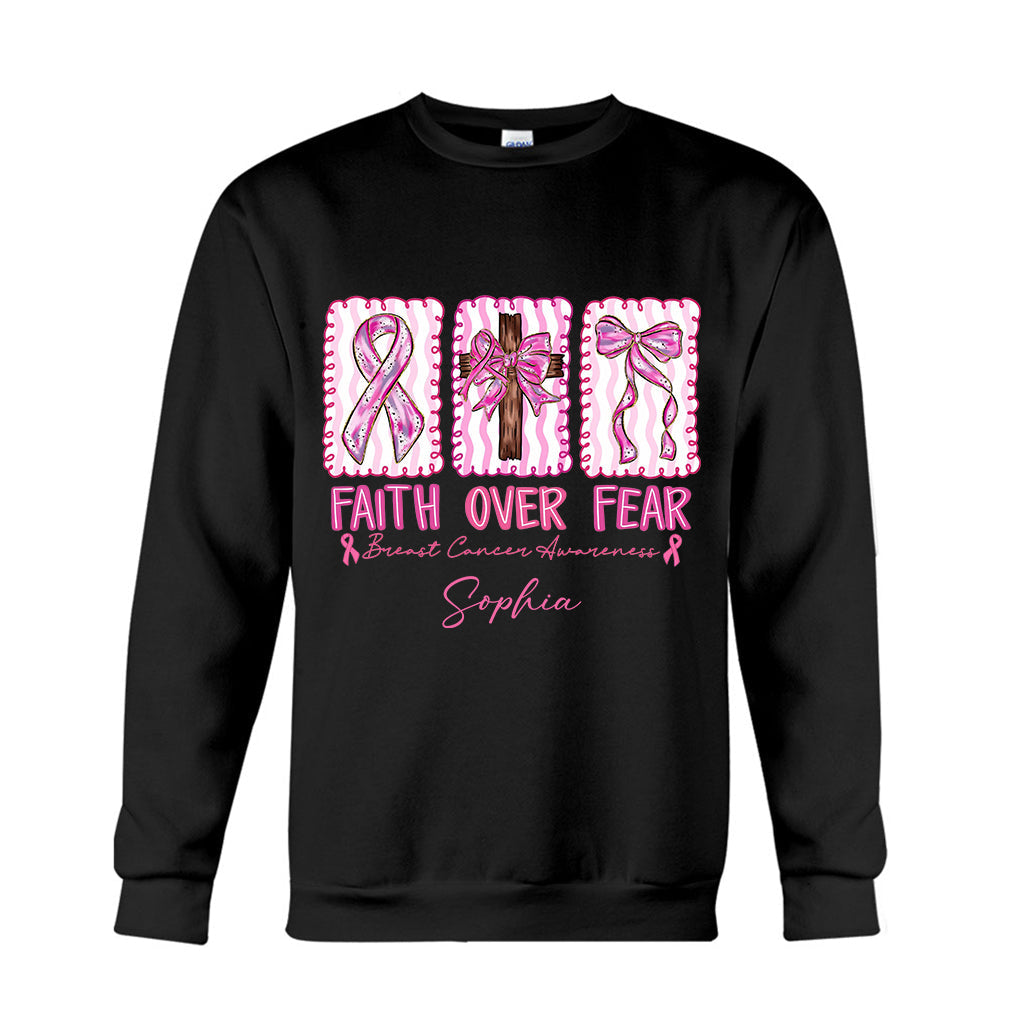 Guerrière contre le cancer du sein : la foi plutôt que la peur - T-shirt et sweat à capuche personnalisés pour la sensibilisation au cancer du sein