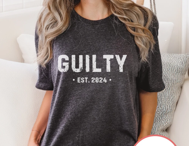 T-shirt Gu1lty 2024, T-shirt satirique et humoristique sur la politique, idéal pour un humour anti-45, cadeau pour les passionnés de politique (T-shirt et sweat à capuche).