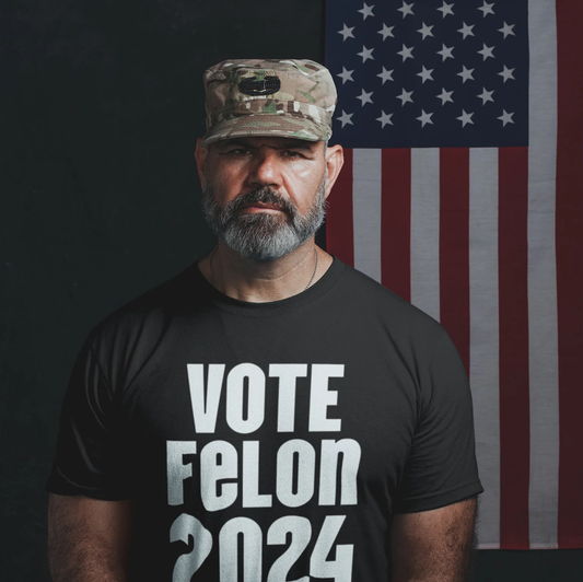 T-shirt « Votez criminel 2024 », T-shirt Trump criminel, T-shirt conservateur, T-shirt, sweat-shirt, sweat à capuche et sweat à capuche Trump 2024
