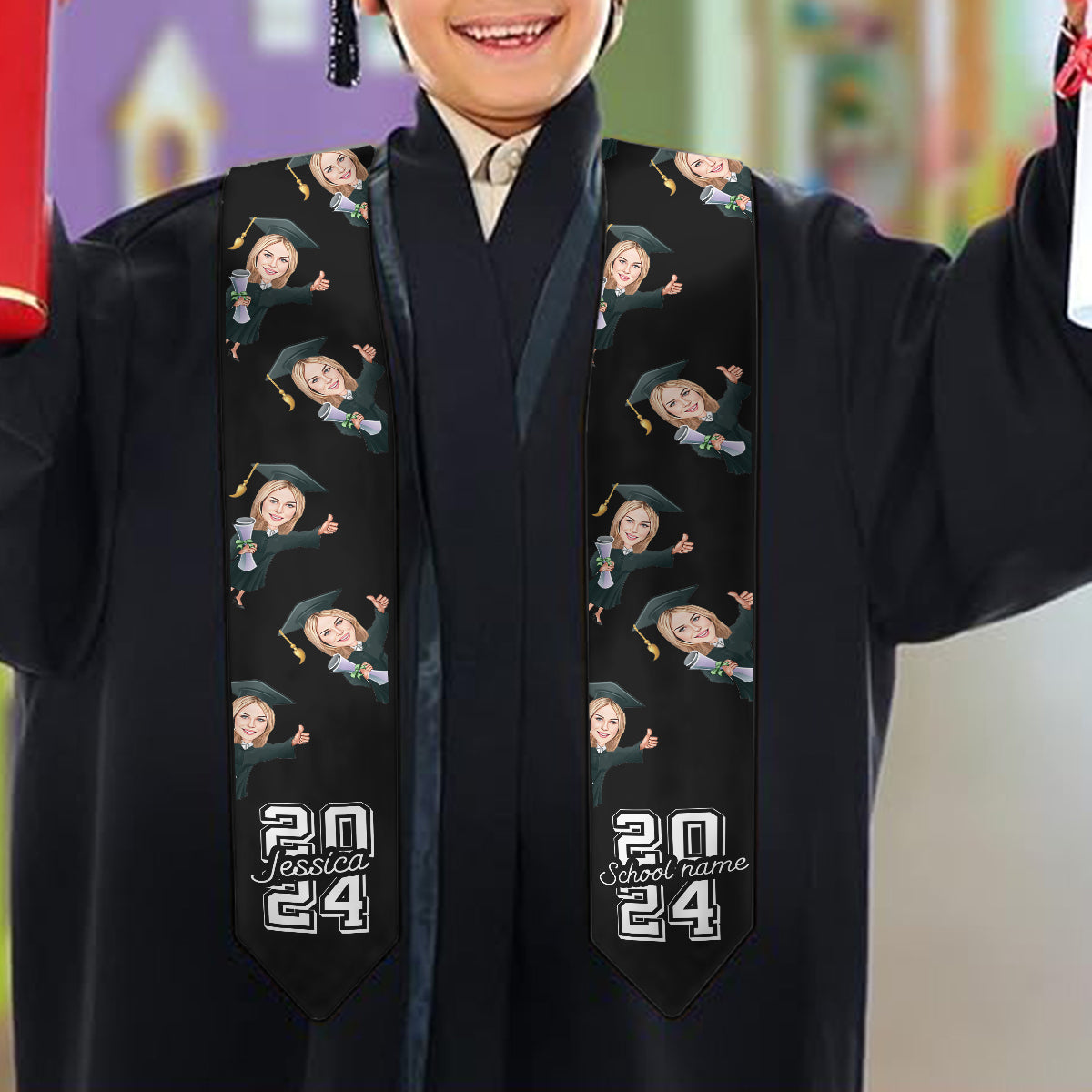 Écharpe de remise de diplôme personnalisée avec un personnage caricatural et amusant 