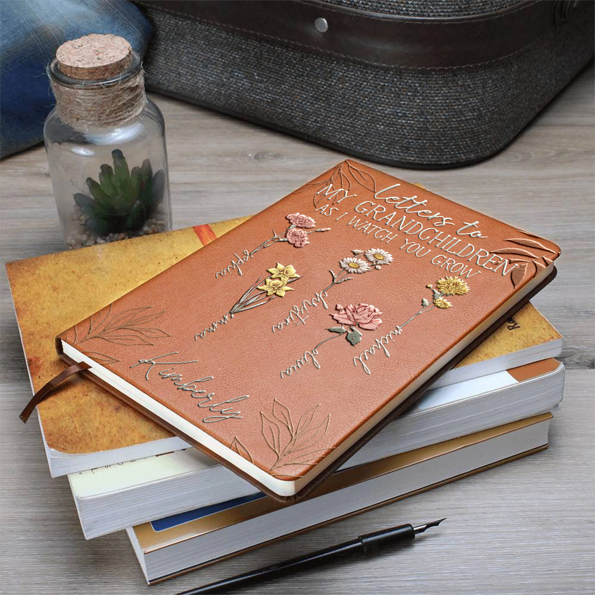 Lettres à mes petits-enfants : « D’abord maman, maintenant grand-mère » - Carnet de notes personnalisé en cuir pour grand-mère