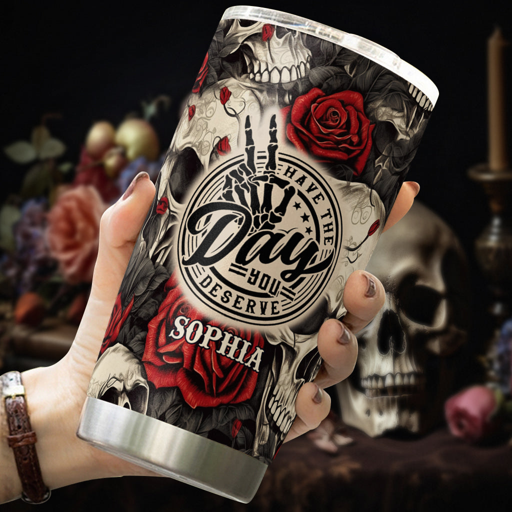 Passe une journée inoubliable avec notre gobelet personnalisé Tête de mort et Rose.