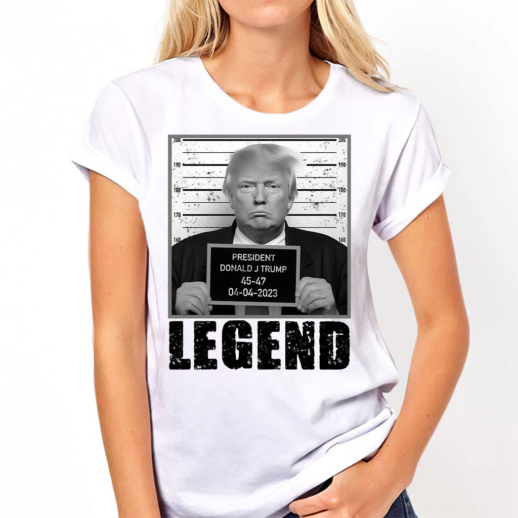 T-shirts Trump 2024, T-shirt patriotique, T-shirt Trump président 2024, Républicain 2024, Trump 2024, T-shirt humoristique « Donald Trump recherché »