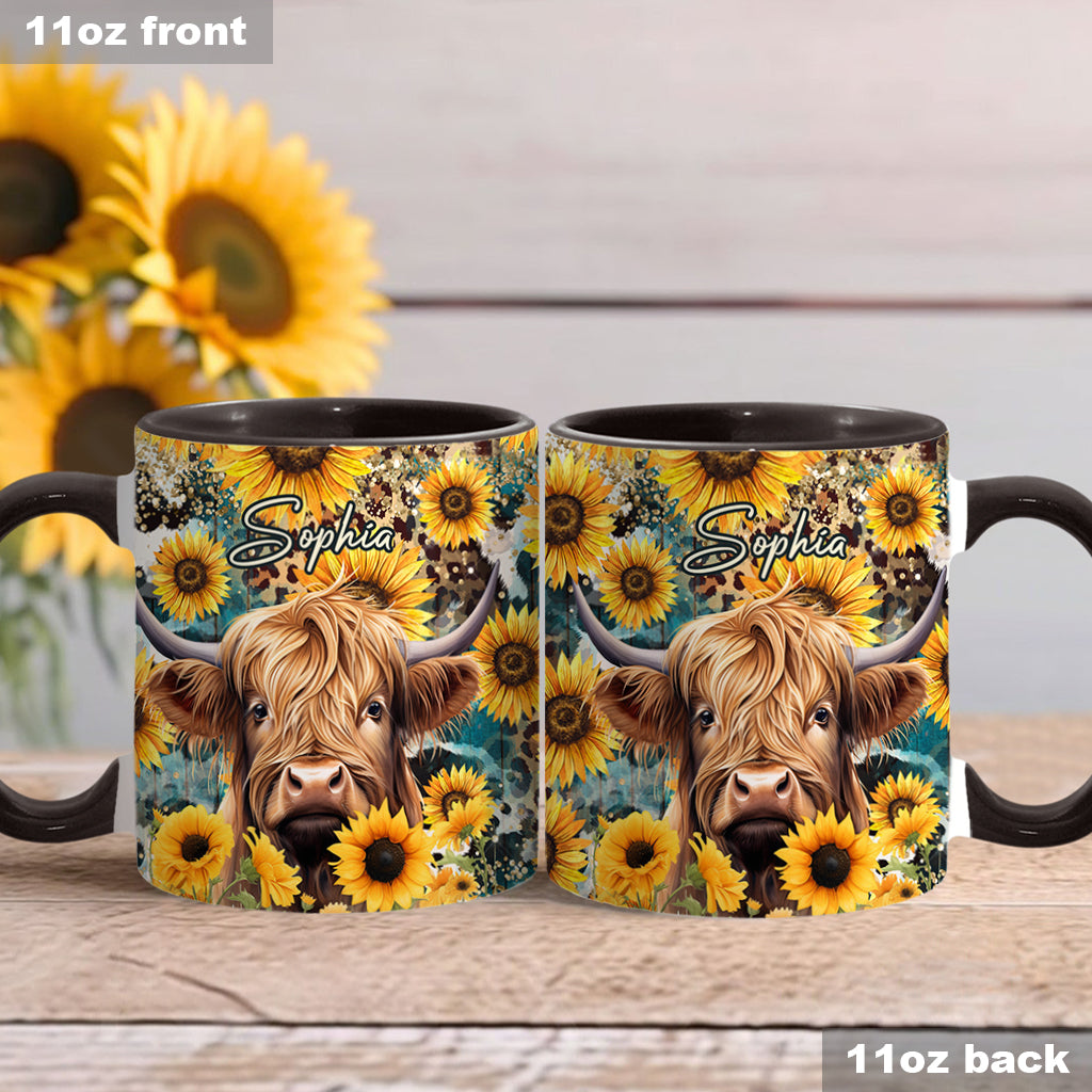 Mug personnalisé « Vache des Highlands parmi les tournesols »