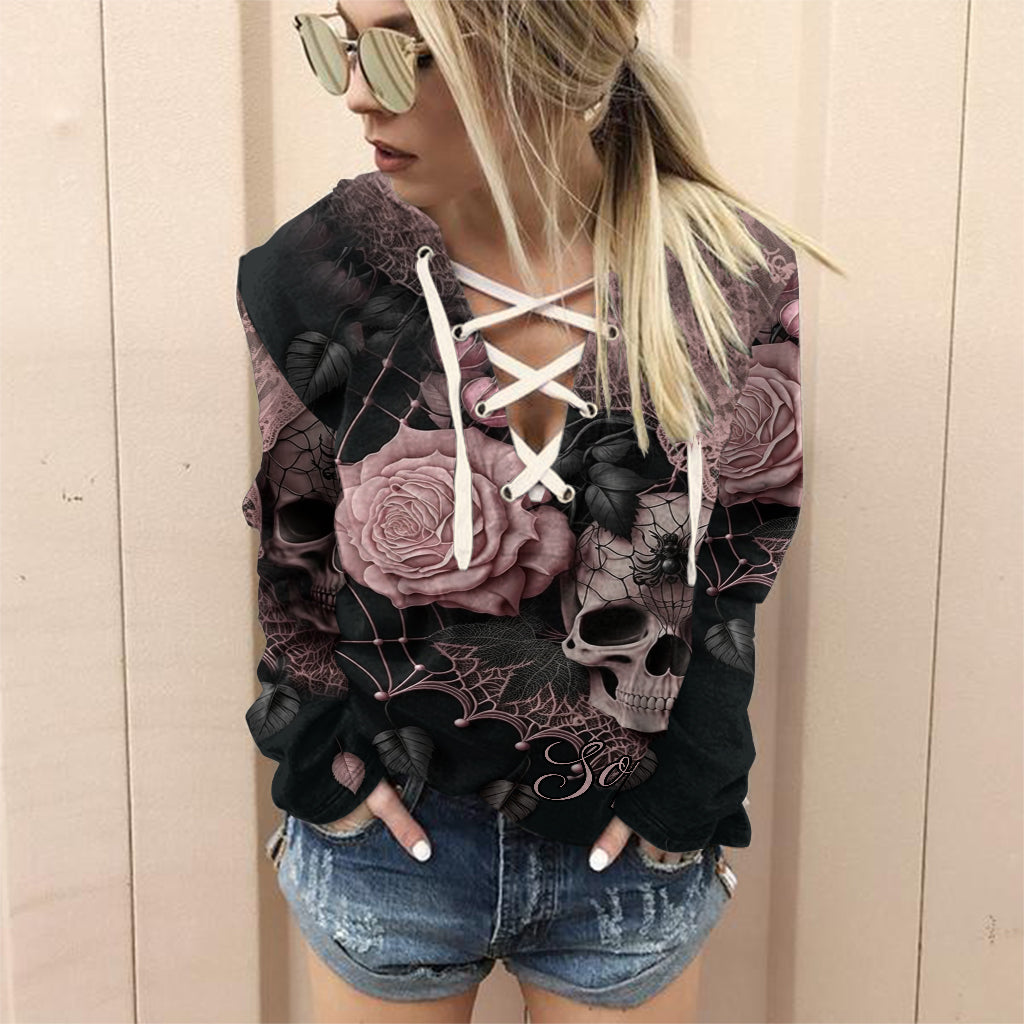 Robe à manches longues et épaules dénudées personnalisée à motif floral et crâne - Robe enchanteresse à fleurs et crâne - Motif crâne et tête de mort
