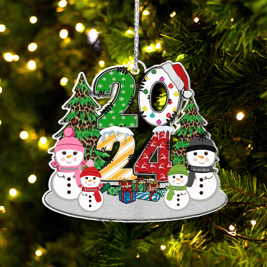 Lovely Snowman Grandkids - Personalized Grandma Custom Shaped Ornament