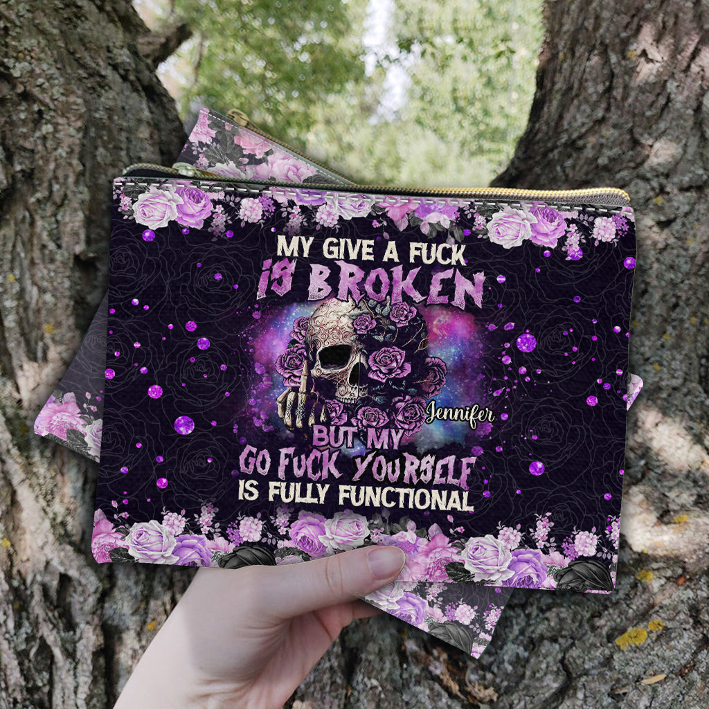 Mon « Je m'en fous » est cassé, mais mon « Va te faire foutre » est parfaitement fonctionnel ! – Pochette personnalisée en forme de crâne