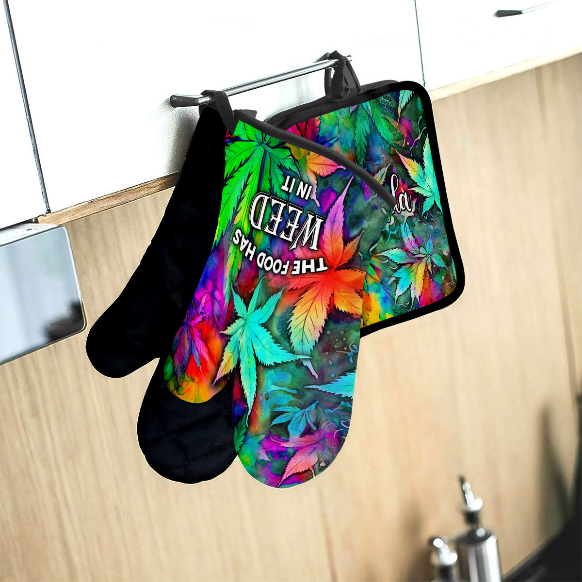 Ce plat contient du cannabis - Tablier, maniques et manique personnalisés.