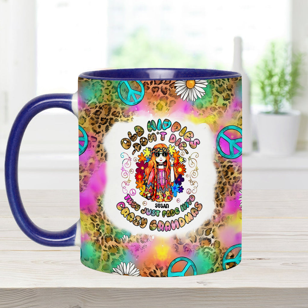 Les vieilles hippies ne meurent pas, elles se transforment en grand-mères folles - Mug personnalisé à l'esprit hippie