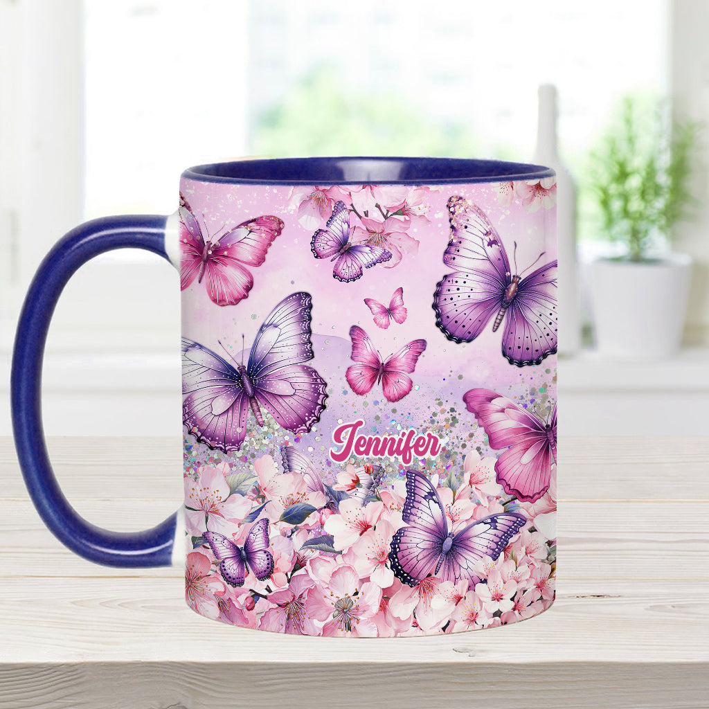 Mug personnalisé à motif papillon rose et floral