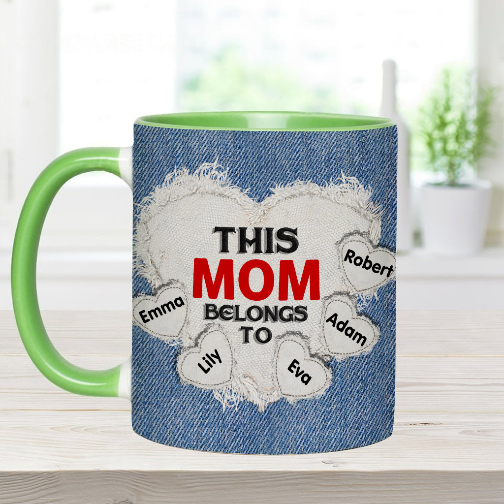 Cette maman appartient à - Mug personnalisé pour maman