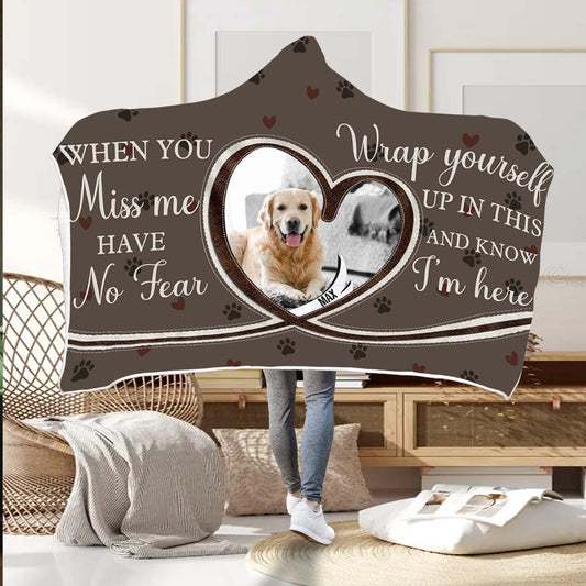 Couverture à capuche personnalisée pour chien « Quand tu me manques »