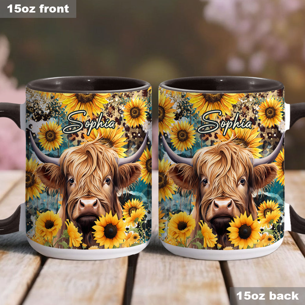 Mug personnalisé « Vache des Highlands parmi les tournesols »