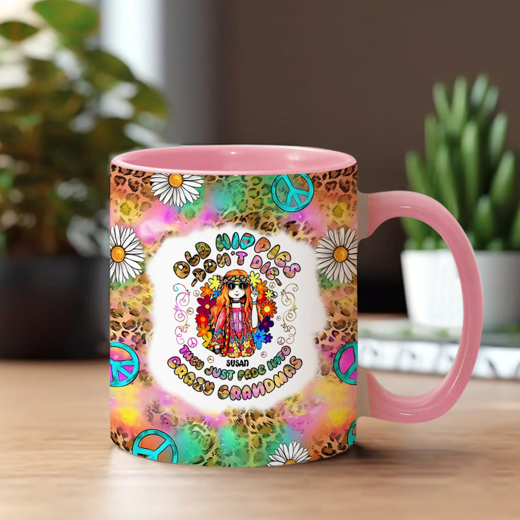 Les vieilles hippies ne meurent pas, elles se transforment en grand-mères folles - Mug personnalisé à l'esprit hippie