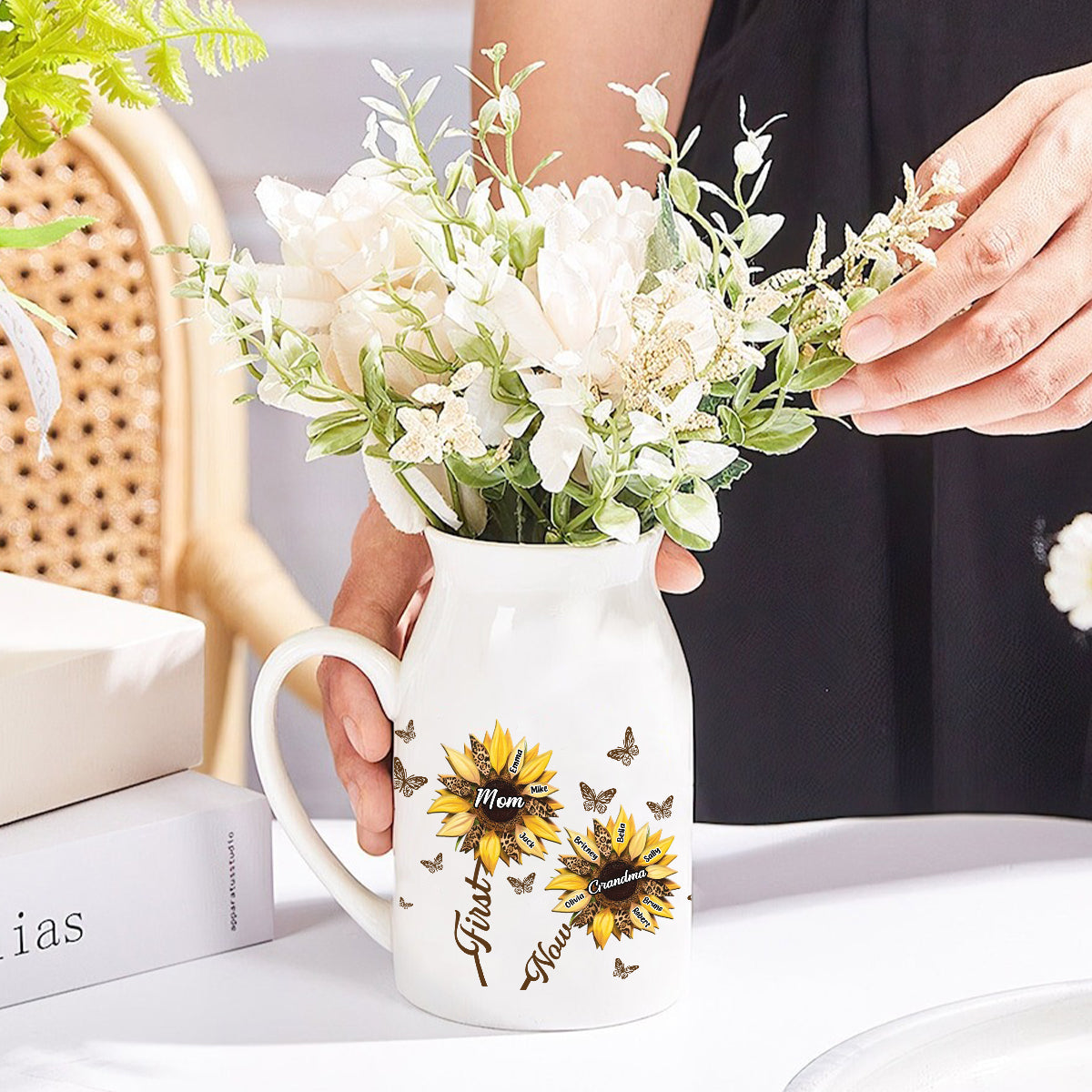 Première maman, maintenant grand-mère - Vase à fleurs en céramique personnalisé pour grand-mère