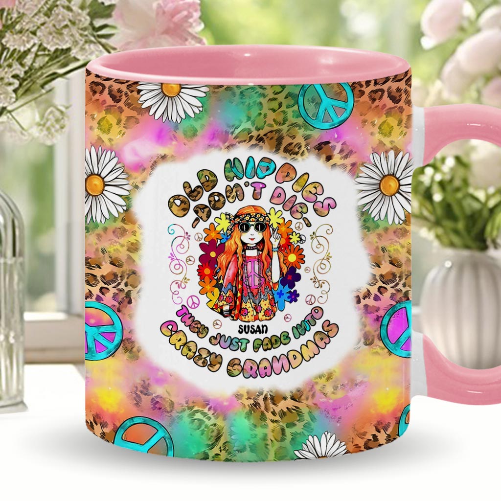 Les vieilles hippies ne meurent pas, elles se transforment en grand-mères folles - Mug personnalisé à l'esprit hippie
