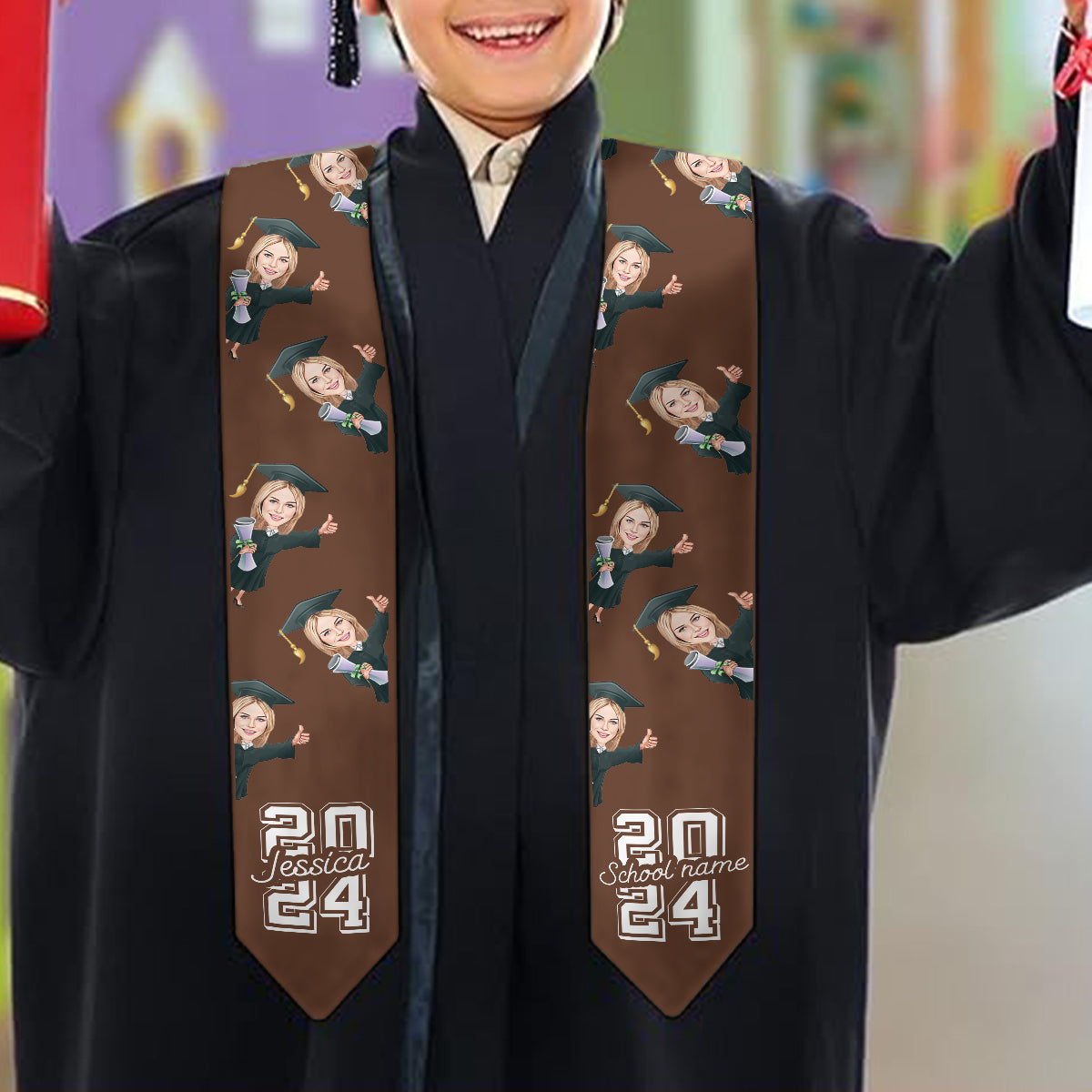 Écharpe de remise de diplôme personnalisée avec un personnage caricatural et amusant 