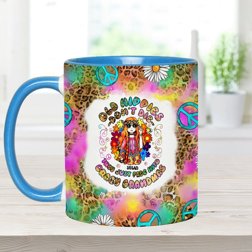 Les vieilles hippies ne meurent pas, elles se transforment en grand-mères folles - Mug personnalisé à l'esprit hippie
