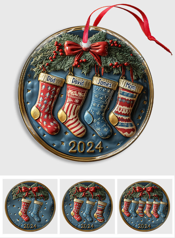 Chaussettes familiales - Ornement rond en céramique personnalisé pour la famille