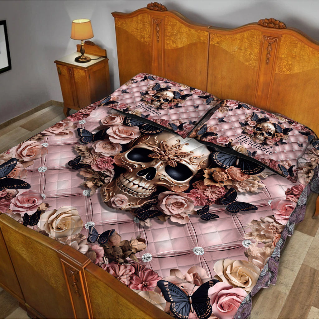 Crâne rose et papillons noirs - Ensemble de courtepointe personnalisé à motif crâne