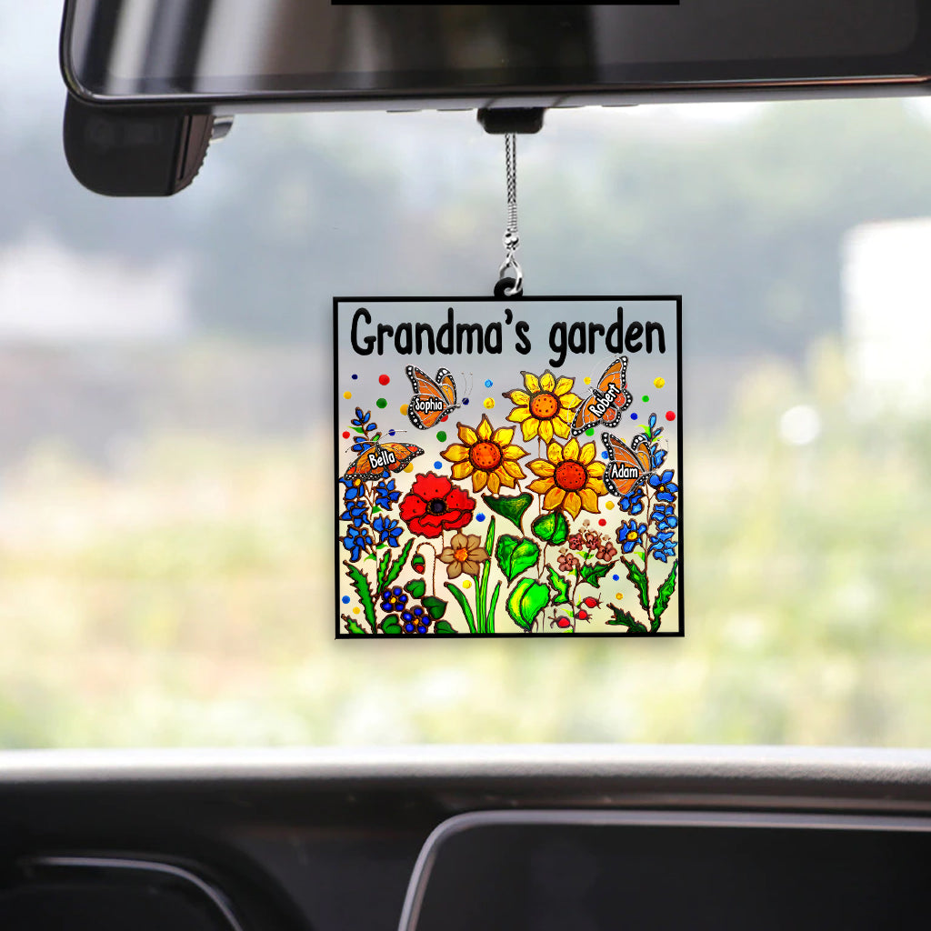 Jardin de grand-mère avec papillon - Ornement de voiture transparent personnalisé pour grand-mère