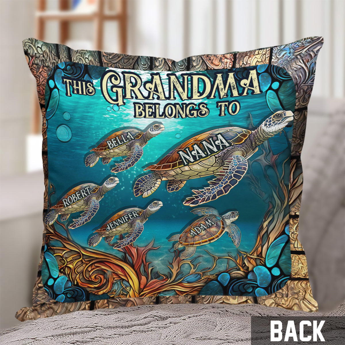 Ce coussin décoratif personnalisé « Cette grand-mère appartient à »
