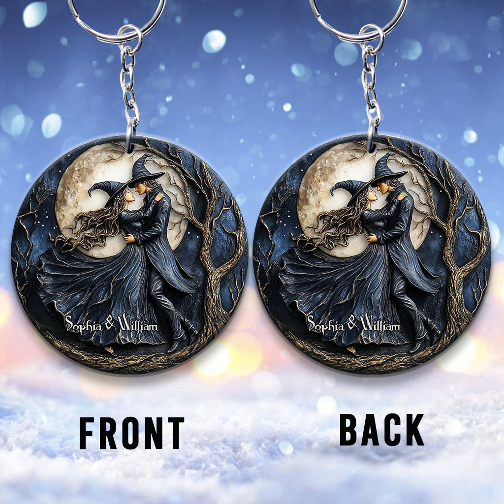 Le véritable amour ne meurt jamais - Porte-clés sorcière personnalisé