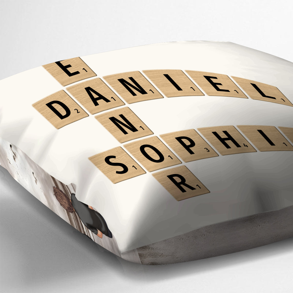 Coussin décoratif familial personnalisé avec mots croisés