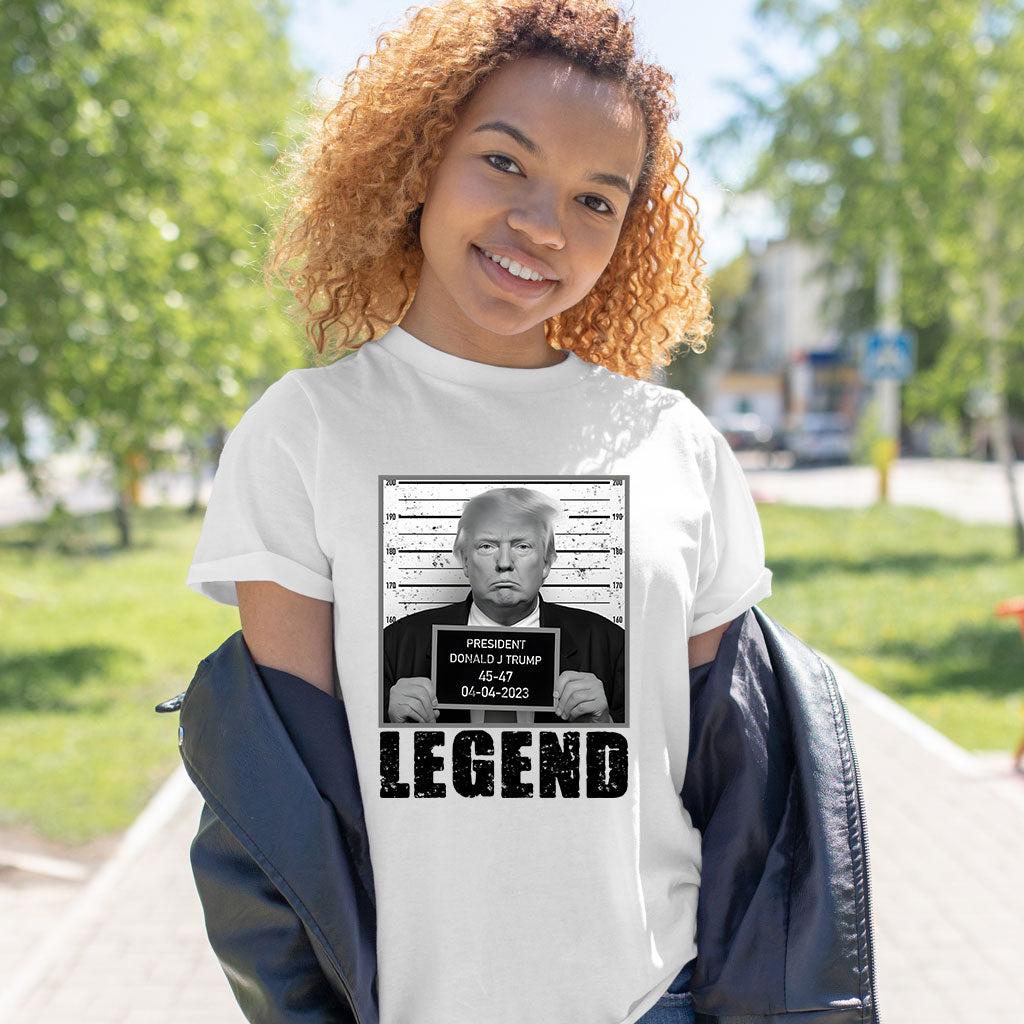 T-shirts Trump 2024, T-shirt patriotique, T-shirt Trump président 2024, Républicain 2024, Trump 2024, T-shirt humoristique « Donald Trump recherché »