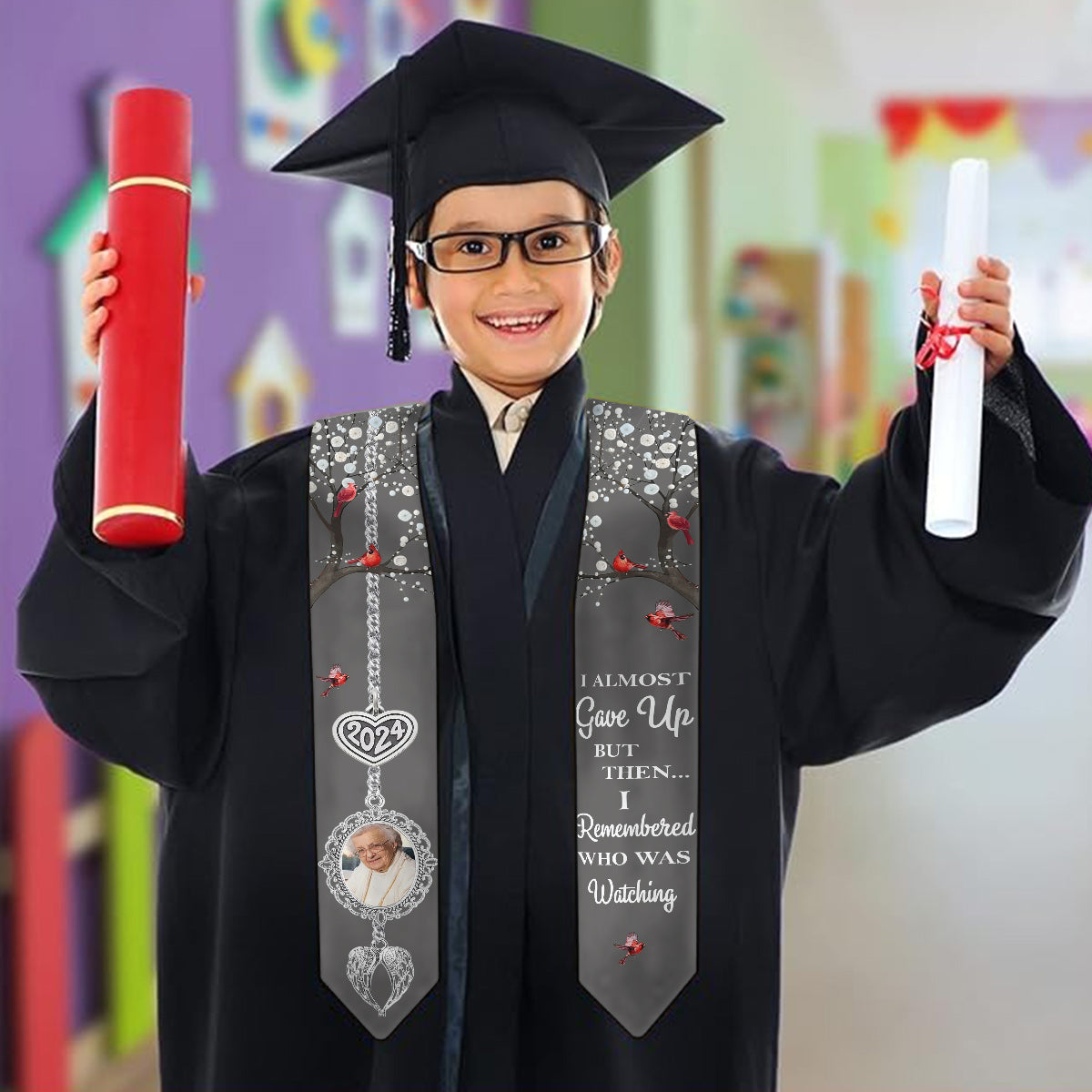 J'ai failli abandonner, mais je me suis souvenue de qui me regardait - Étole de remise de diplôme personnalisée 