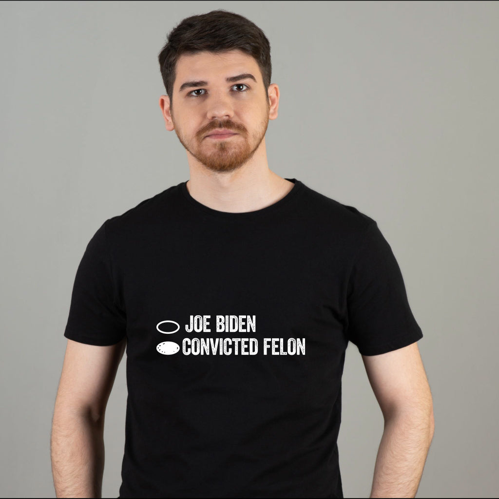 T-shirt politique humoristique, T-shirt « Joe Biden condamné » (blague), Élections humoristiques, T-shirt satire politique, T-shirt humoristique sur le vote (bulletin de vote).