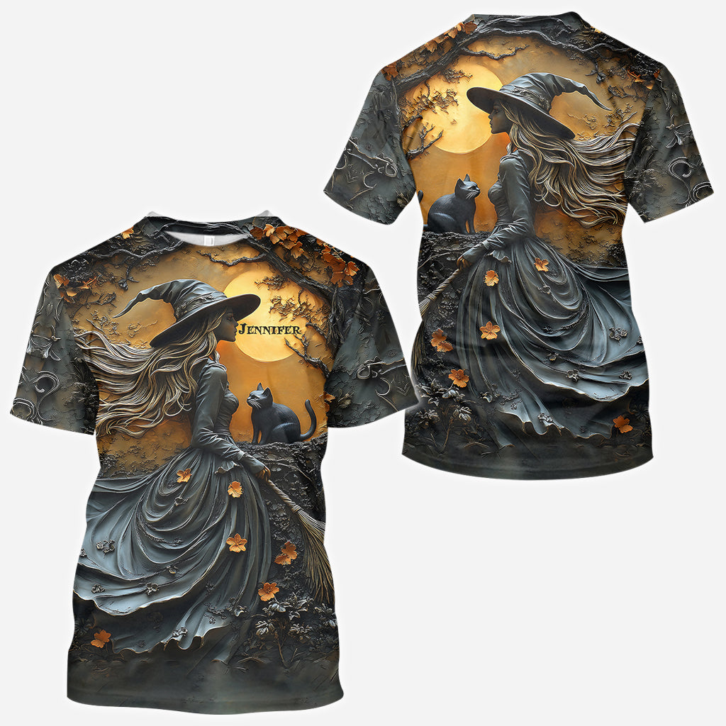 Belle sorcière et son chat noir - T-shirt personnalisé sorcière intégrale