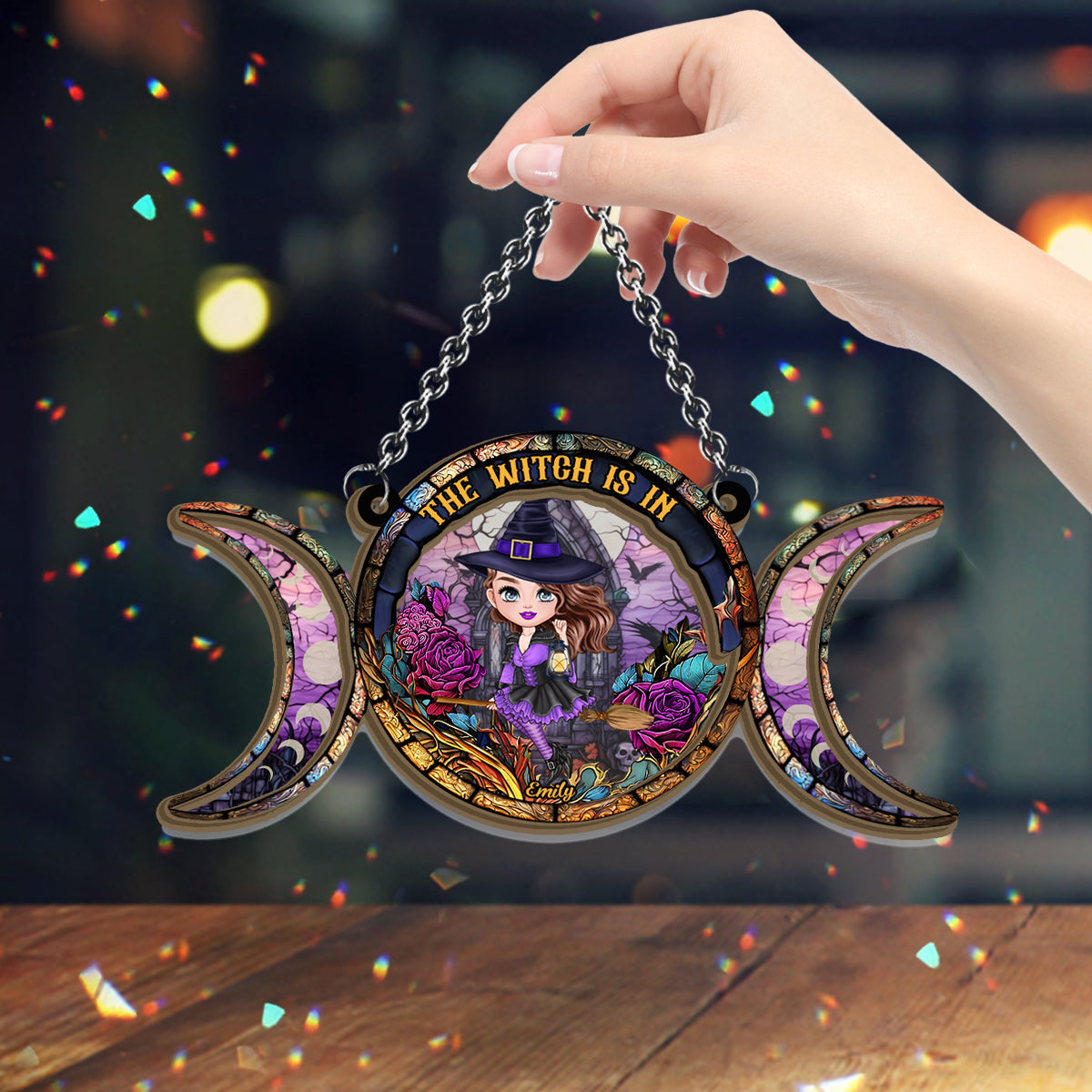 La sorcière est là ! Attrape-soleil personnalisé à 2 couches, à suspendre à la fenêtre.