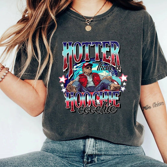T-shirt « Donald Trump Summer Vibe Hotter Than A Hoochie Coochie », T-shirt Trump 2024, T-shirt « Hotter Than A Hoochie », T-shirt Élection 2024, T-shirt et sweat à capuche « America »