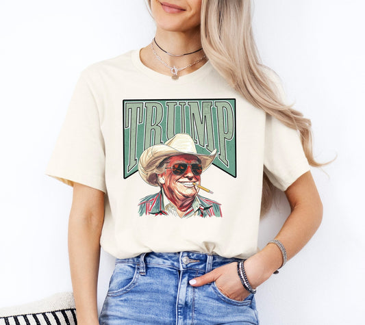 T-shirt Trump, T-shirt western Trump, T-shirt cowboy, T-shirt « Make America Great », T-shirt « Papa Trump », T-shirt MAGA, T-shirt président Trump, Cadeau républicain humoristique Donald Trump
 T-shirt et sweat à capuche