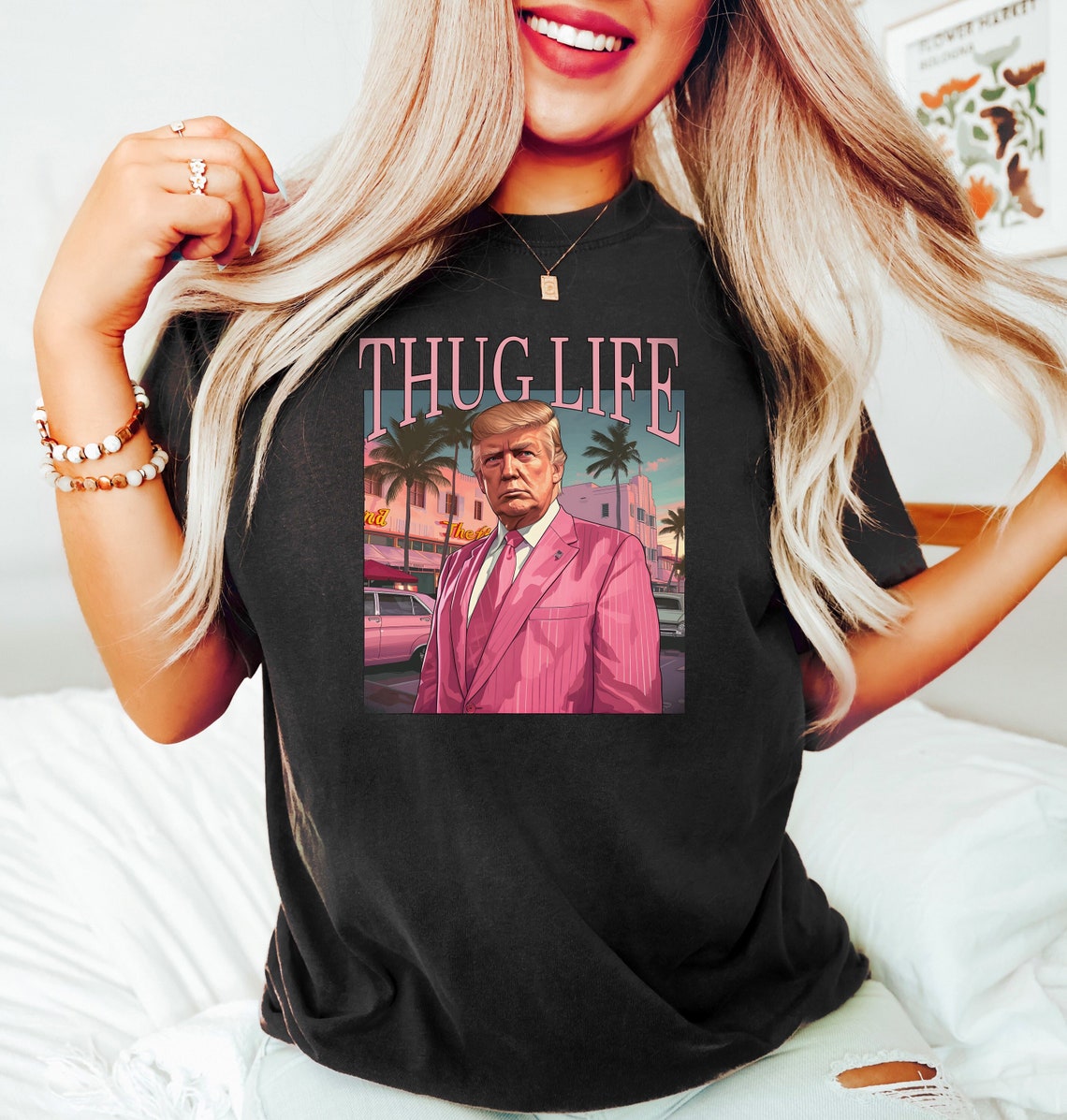 T-shirt « Thug Life » de Trump, cadeau républicain, t-shirt humoristique de Trump, t-shirt élections 2024, t-shirt sarcastique de Trump, sweat-shirt politique, t-shirt politique
 T-shirt et sweat à capuche