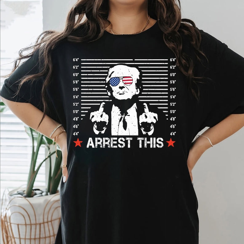T-shirt et sweat à capuche « Arrêtez ce Trump » (doigt d'honneur) 0924