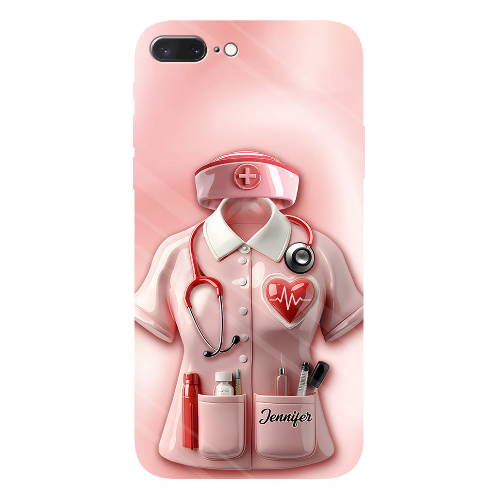 Les infirmières sont au cœur des soins de santé - Coque de téléphone personnalisée avec le texte intégral « Infirmière »