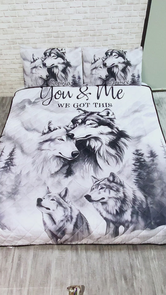 Strong Couple - Personalized Wolf Quilt Set