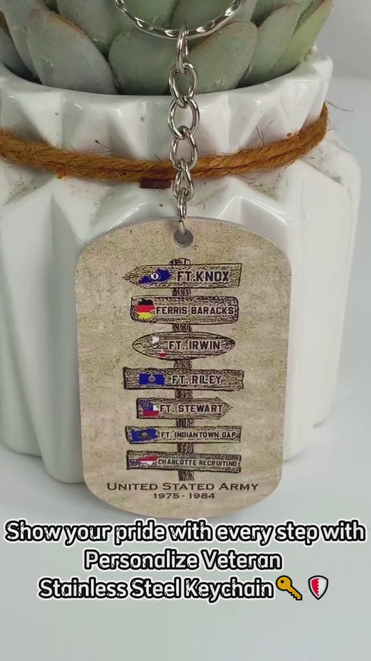 Tournée mondiale des militaires américains - Porte-clés personnalisé en acier inoxydable pour vétéran