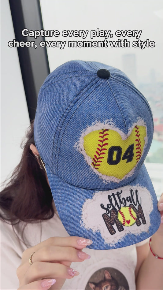 Casquette Softball Classic personnalisée avec numéro de maman de joueuse de softball et motif denim sur mesure - Casquette Softball Classic personnalisée
