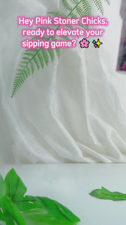 Pink Stoner Chick - Gobelet à herbe personnalisé avec poignée