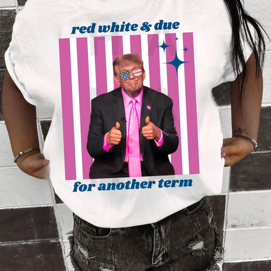 T-shirt rouge, blanc et « En route pour un autre mandat », T-shirt rose « Président », T-shirt « Make America Great Again », T-shirts et sweats à capuche MAGA