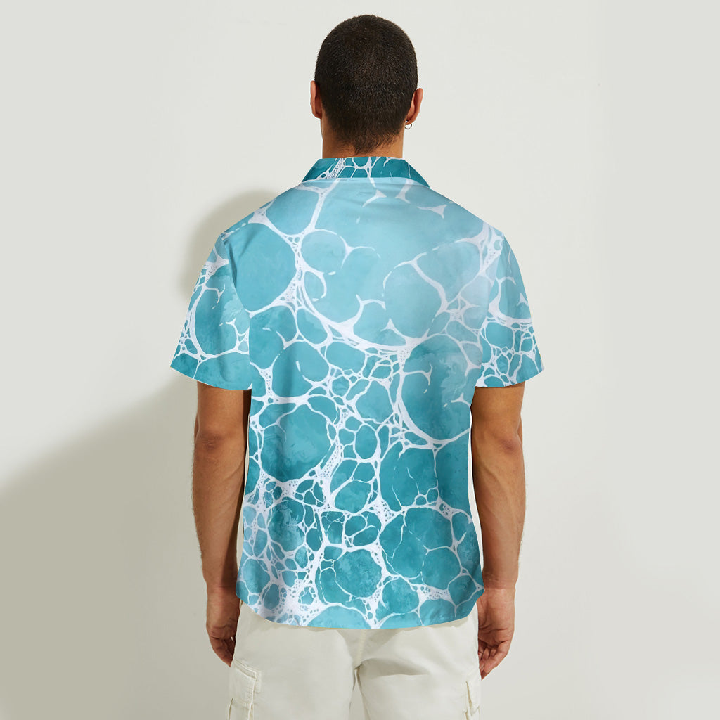 Reste sauvage, enfant de l'océan - Chemise hawaïenne personnalisée pour amoureux de la mer