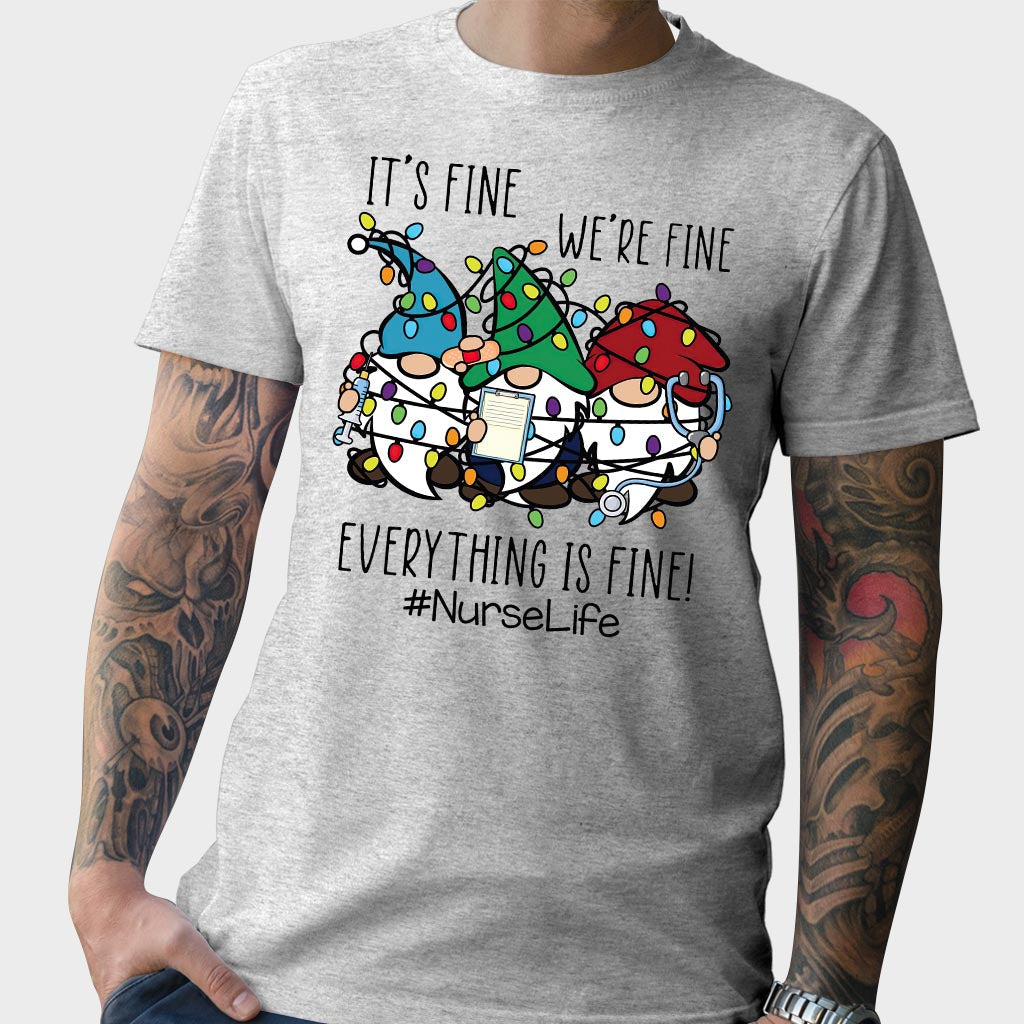 Je vais bien - T-shirt et sweat à capuche « Infirmière de Noël »