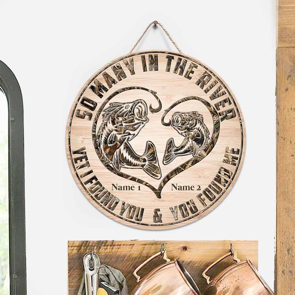 Tant de monde dans la rivière - Panneau rond en bois personnalisé « Pêche »