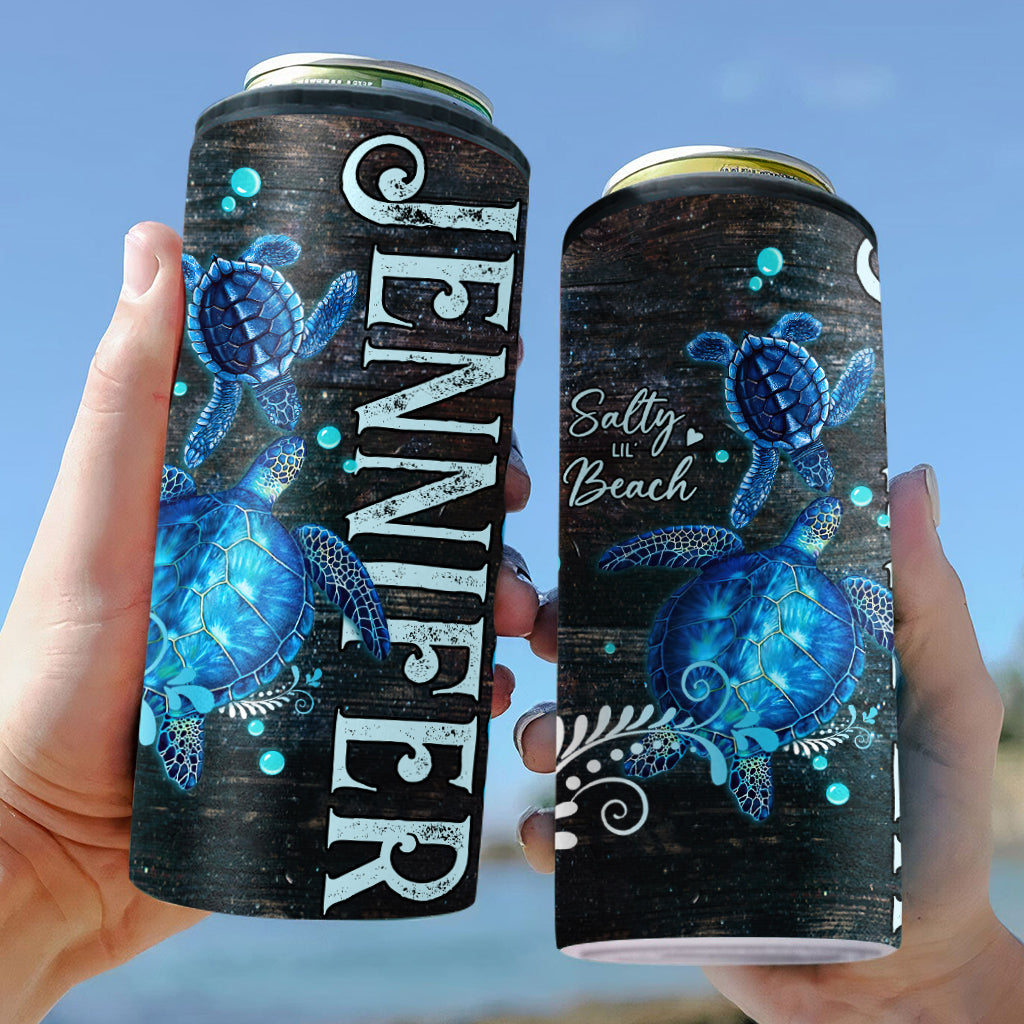 Salty Lil Beach - Refroidisseur de canettes personnalisé en forme de tortue